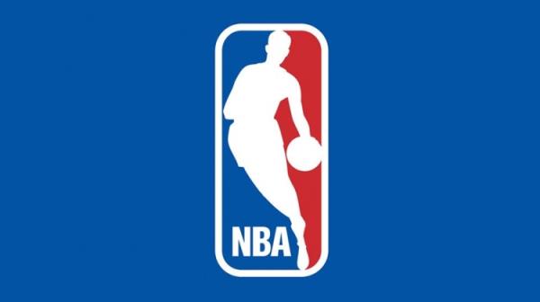 在新赛季开始NBA将扩大教练挑战界外球回放范围 如有漏吹犯规会补吹